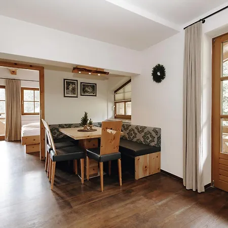 Hubertus - 4*