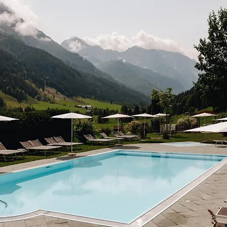 Hubertus - Апарт-отель 4*