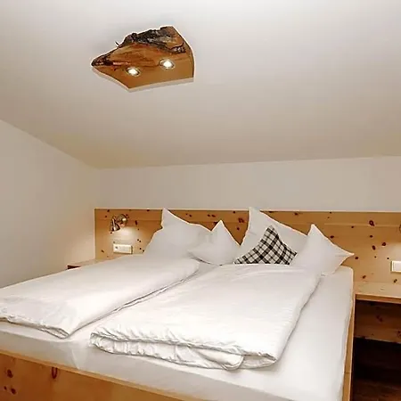 Hubertus - 4*