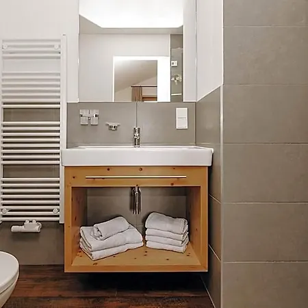 Aparthotel Hubertus - 4*