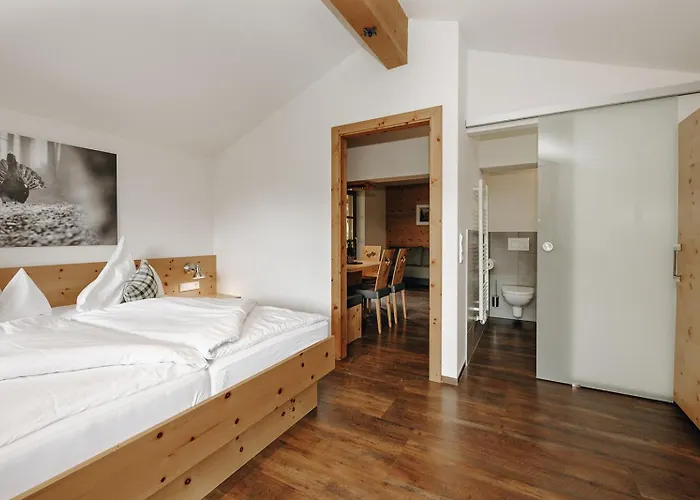 Апарт-отель Hubertus - Клайнарль